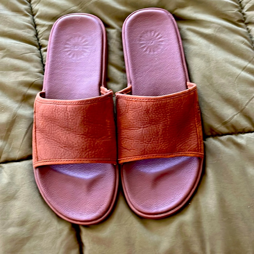 UGG Brown sandles